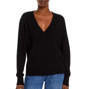 EQUIPMENT Femme 100% Cashmere V Neck Sweater In Black Size XS/P